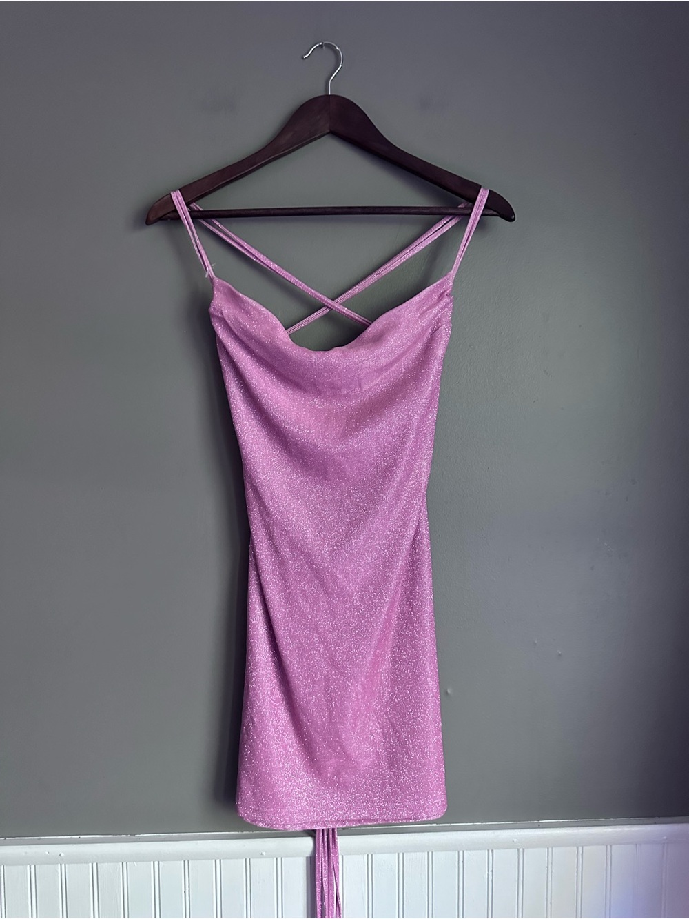 Cider Sparkling Pink Strappy Formal Mini Dress
Size Small Party Dress